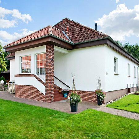 Ferienwohnung Uta Grundshagen Екстер'єр фото